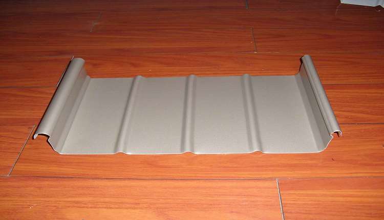 YX65-530铝镁锰板