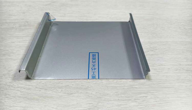 YX32-240铝镁锰板