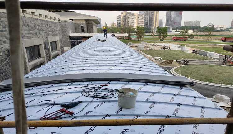 YX25-430钛锌板屋面工程项目